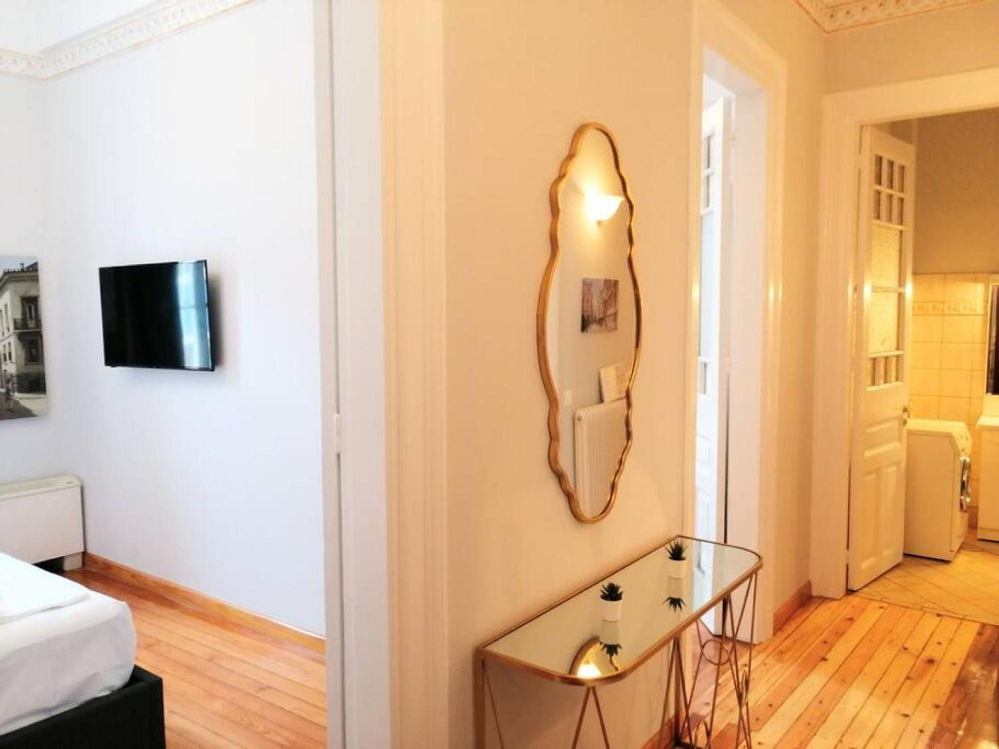 Elegant Apartment Under The Acropolis Atena Exterior foto